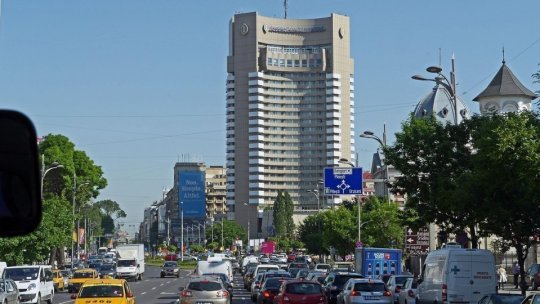București: Ploi, descărcări electrice și maxime de 30 de grade, în următoarele două zile