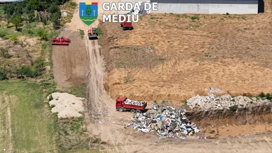 ARGEȘ: 4 rețineri în ancheta depozitării și arderii ilegale a unor deșeuri periculoase | VIDEO