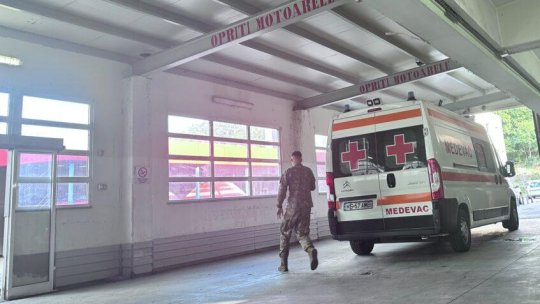 MUREȘ: Doi paraşutişti militari, răniţi în timpul unui exerciţiu