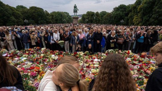 În primul discurs ca nou rege, Haakon al Norvegiei îi aduce un omagiu defunctului său tată
