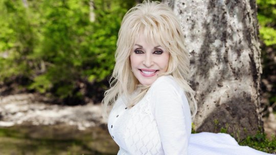Cântăreața americană Dolly Parton, înhumată alături de soțul său