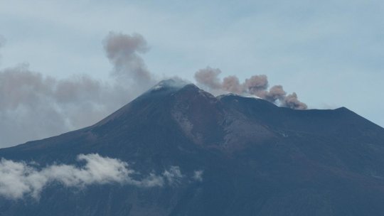 ITALIA: Aeroportul din Catania se închide până duminică. Decizia a fost luată din cauza unei erupții a vulcanului Etna